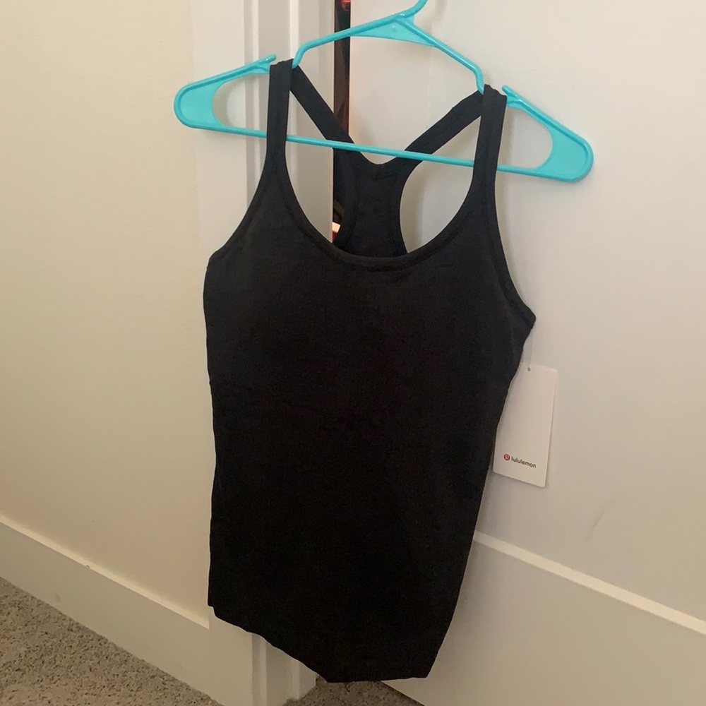 Lululemon ebb to flow tank